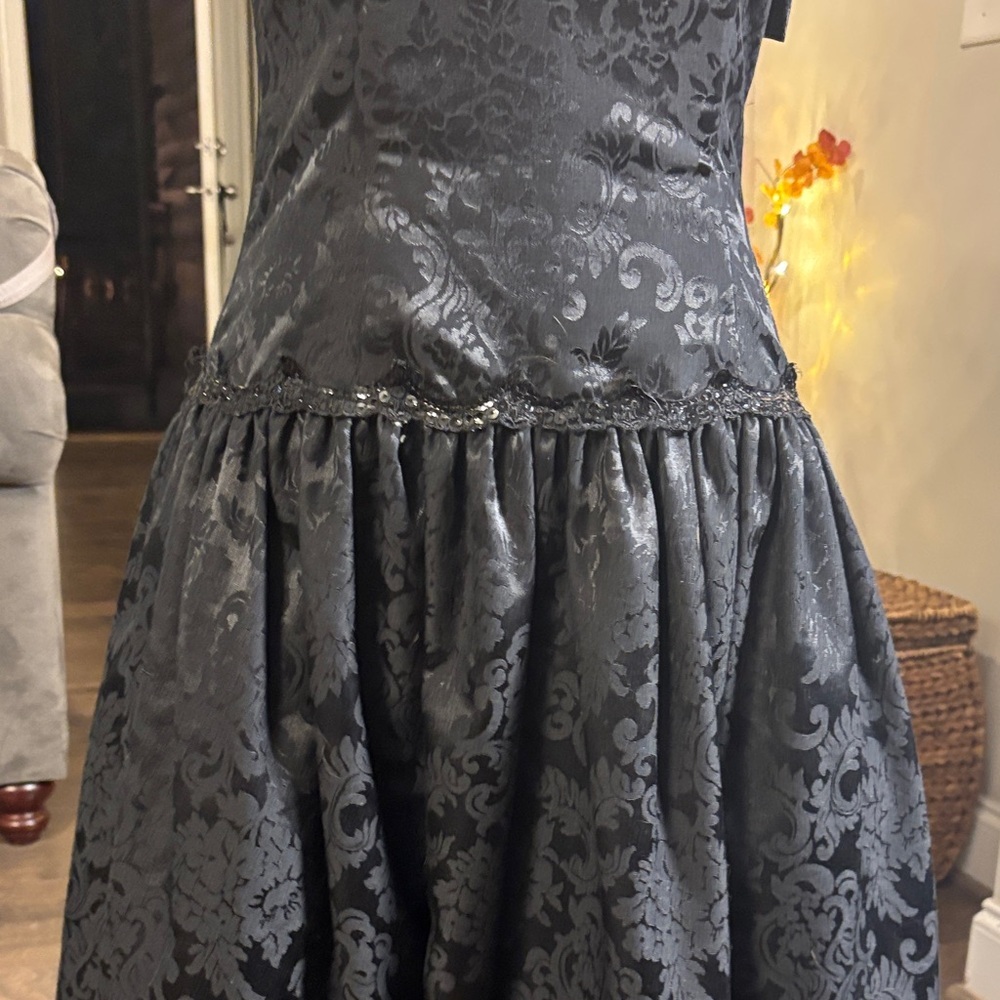 Scott McClintock Black Strapless Dress with Floral Design - Picture 4 of 11